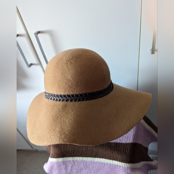 Brown Topshop Hat 100% Wool - Picture 8 of 9